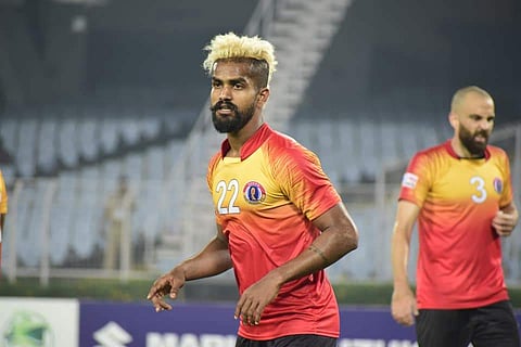 ഇവിടൊരു മലയാളി ബംഗാളില് പോയി കട്ട പണിയാണ്; പക്ഷേ ആ പണി വേണ്ടെന്നാണ് കെഎസ്ഇബി പറയുന്നത്, ജോബി ജസ്റ്റിന് പറയുന്നു