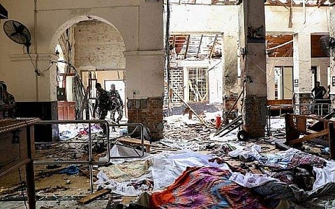 സ്ഫോടനങ്ങള്ക്ക് പിന്നില് തൗഹീദ് ജമാഅത്ത് ; ചാവേറുകളായത് നാട്ടുകാരായ ഏഴുപേരെന്ന് ശ്രീലങ്ക