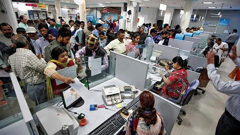 ബാങ്കുകളുടെ പ്രവർത്തനം ഇനി ആഴ്ചയിൽ അഞ്ചുദിവസം മാത്രം ?; നിർദേശം സജീവ പരിഗണനയിൽ