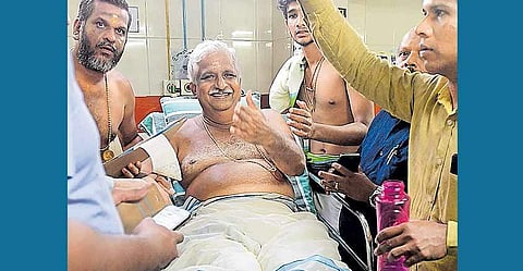 'കുഴപ്പമൊന്നുമില്ലെടോ, ഇപ്പോ ഇറങ്ങും ഇലഞ്ഞിത്തറേലുണ്ടാവും'; ഐസിയുവില് കിടന്ന് പെരുവനം