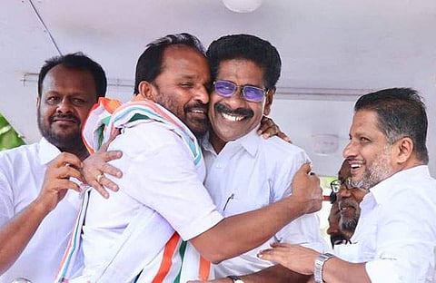 സുരേഷ് ഗോപി വന്നത് തിരിച്ചടിയായി, കോണ്ഗ്രസിന്റെ ഹിന്ദു വോട്ടുകള് ചോര്ന്നു; തൃശൂരിലെ ജയസാധ്യതയില് ആശങ്ക പ്രകടിപ്പിച്ച് ടിഎന് പ്രതാപന്