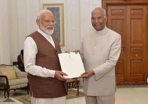 നരേന്ദ്ര മോദിയെ പ്രധാനമന്ത്രിയായി രാഷ്ട്രപതി നിയമിച്ചു;മെയ് 30ന് സത്യപ്രതിജ്ഞ ചെയ്തേക്കും