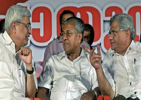 വനിതാ മതിലിന് പിറ്റേന്ന് സ്ത്രീകള് ശബരിമലയിലെത്തിയത് തെരഞ്ഞടുപ്പില് തിരിച്ചടിച്ചു; ബിജെപിയും കോണ്ഗ്രസും ആയുധമാക്കിയെന്ന് സിപിഎം റിപ്പോര്ട്ട്