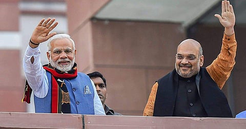 കോണ്ഗ്രസിന് തിരിച്ചടി ; മോദിക്കെതിരായ ഹര്ജികളില് തുടര്നടപടിയില്ല ; പുതിയ ഹര്ജി നല്കാന് സുപ്രിംകോടതി നിര്ദേശം