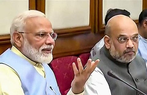 ഒന്പതരയ്ക്ക് ഓഫീസിലെത്തണം, വീട്ടിലിരുന്ന് ജോലി വേണ്ട, ഫയലുകള് ഉടന് തീര്പ്പാക്കണം; മന്ത്രിമാര്ക്ക് പ്രധാനമന്ത്രിയുടെ ഉപദേശം