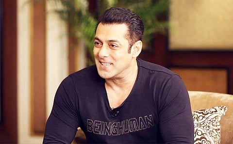 'എന്റെ വിവാഹം നടക്കാൻ സാധ്യതയുണ്ടോ?' ജോത്സ്യനോട് സൽമാൻഖാന്റെ ചോദ്യം; മറുപടികേട്ട് ചിരിച്ച് താരം