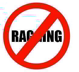 മലപ്പുറത്ത് റാഗിങിന്റെ പേരില് പ്ലസ് വണ് വിദ്യാര്ത്ഥിക്ക് ക്രൂര മര്ദനം: കൈ തല്ലിയൊടിച്ചു