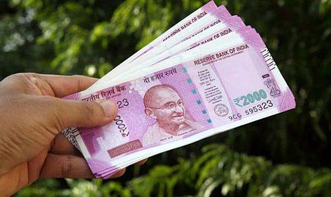 ഭര്ത്താവുമായി അകന്നുകഴിയുന്നവര്ക്കും വിവാഹബന്ധം വേര്പെടുത്തിയവര്ക്കും ഇനി വിധവാ പെന്ഷനില്ല