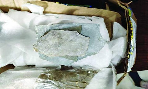 ഓൺലൈനിൽ 24,000 രൂപയുടെ ഫോൺ ബുക്ക് ചെയ്തു, കിട്ടിയത് മാർബിൾ കഷണം