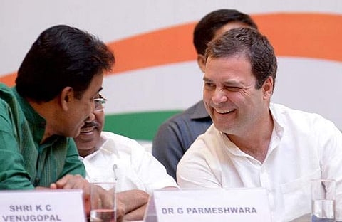 സംഘടനാ ചുമതലയുള്ള ജനറല് സെക്രട്ടറി കെസി വേണുഗോപാല് രാഹുല് ഗാന്ധിക്കൊപ്പം- ഫയല്