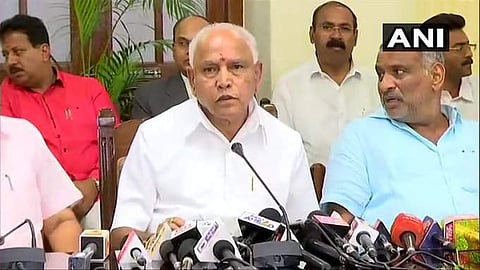 കര്ണാടകയില് തിങ്കളാഴ്ച രാവിലെ പത്തിന് വിശ്വാസ വോട്ടെടുപ്പ്; പിന്നാലെ സാമ്പത്തിക ബില്ല് പാസാക്കുമെന്ന് യെദ്യൂരപ്പ