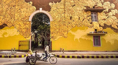 അല്ട്ടമീര മുതല് ലോധിക്കോളനി വരെ: ചുമരുകളിലെ സുന്ദരമായ ചിത്രങ്ങള്ക്ക് പിന്നില്