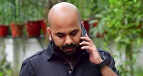 ബിനോയി കോടിയേരിയുടെ ഡിഎന്എ പരിശോധന: അവസാന നിമിഷം ആശുപത്രി മാറ്റി