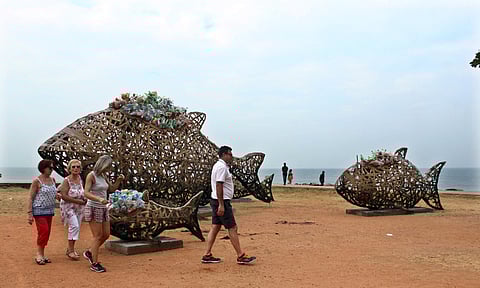 കലയുടെ ആഘോഷപരത: ചന്ദ്രന് ടിവി എഴുതുന്നു