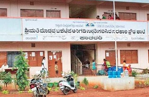 ഇവിടെ ദുരിതാശ്വാസ ക്യാംപും ജാതി തിരിച്ച്; മേല്ജാതിക്കാരുടെ ക്യാംപില് പട്ടിക വിഭാഗങ്ങളെ കയറ്റില്ല