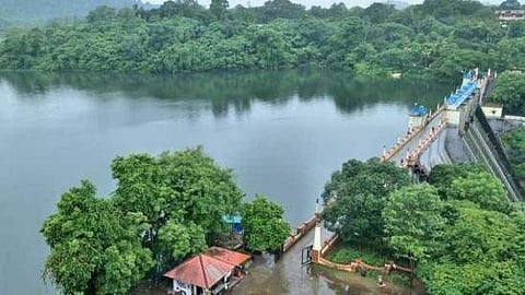 പീച്ചി ഡാമിന്റെ രണ്ട് ഷട്ടറുകള് തുറന്നു; ജാഗ്രത