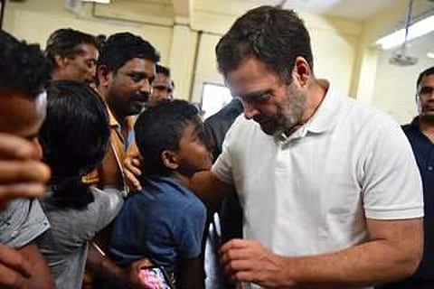 പുതപ്പിനും പായക്കും പിന്നാലെ, അമ്പതിനായിരം കിലോ അരിയും ; മഴക്കെടുതിയില് തകര്ന്ന വയനാടിന് സാന്ത്വനവുമായി രാഹുല്ഗാന്ധി