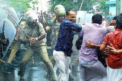 ഡിഐജി ഓഫീസ് മാര്ച്ച്: പൊലീസിനെ ആക്രമിച്ച കേസില് സിപിഐക്കാരന് അറസ്റ്റില്