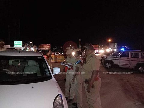 കടല് മാര്ഗം ഭീകരര് തമിഴ്നാട്ടില്; കേരളത്തിലും അതീവ ജാഗ്രത; ആരാധനാലയങ്ങള്ക്ക് സുരക്ഷ ശക്തമാക്കി