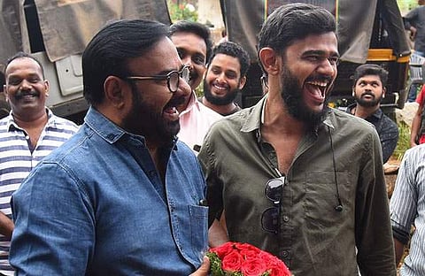 'മണിയന് പിള്ള രാജുവിനെക്കുറിച്ച് അങ്ങനെ പറയുമ്പോള് എനിക്കു ദേഷ്യമാണ് തോന്നാറ്'