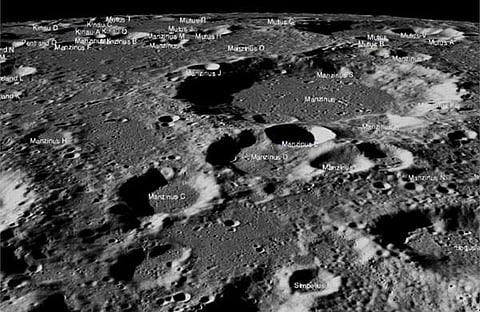 വിക്രം ഇടിച്ചിറങ്ങിയതു തന്നെ? ചിത്രങ്ങള് നാസ പുറത്തുവിട്ടു