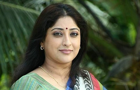 'മലയാളികളില് ഞാന് വെറുക്കുന്ന ഒരു കാര്യമുണ്ട്' ; മനസ്സുതുറന്ന് ലക്ഷ്മി ഗോപാലസ്വാമി