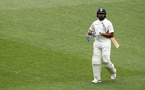 ന്യൂബോളില് പന്തില് ചലനങ്ങളുണ്ടായാല് വീഴും, റബാഡയ്ക്കും എന്ഗിഡിയ്ക്കും അതറിയാം; ഓപ്പണറുടെ റോള് രോഹിത്തിന് സമ്മര്ദ്ദമേറ്റുന്നു