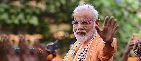 വിമാനത്താവളം വളയും, മോദിയെ കൊല്ക്കത്തയില് കാല് കുത്താന് അനുവദിക്കരുതെന്ന് ആഹ്വാനം