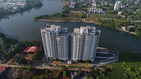 രണ്ടാം സൈറണും മുഴങ്ങി ; ജെയിന് കോറല് കോവ് നിലംപതിക്കാന് നിമിഷങ്ങള് മാത്രം