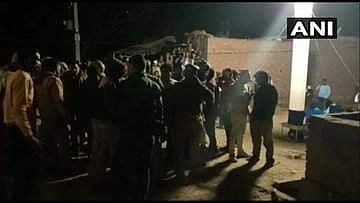 ആശങ്കകള്ക്ക് വിരാമമിട്ട് പൊലീസ് ; കൊലക്കേസ് പ്രതി ബന്ദികളാക്കിയ കുട്ടികളെ മോചിപ്പിച്ചു; അക്രമിയെ വെടിവെച്ചുകൊന്നു