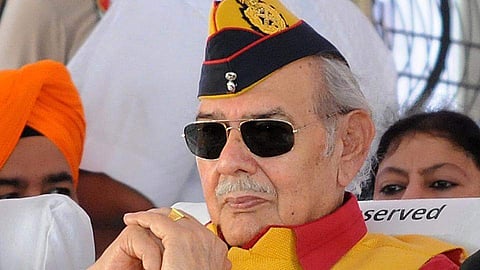 സിയാച്ചിനിലെ വീരനായകന് വിട ; അതിര്ത്തിയിലെ 'ധീരനായ പോരാളി' ജനറല് ഹൂണിന് അന്ത്യാഞ്ജലി