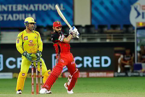 അർധ സെഞ്ച്വറിയുമായി കോഹ്ലി; ചെന്നൈയ്ക്ക് വിജയ ലക്ഷ്യം 170 റൺസ്