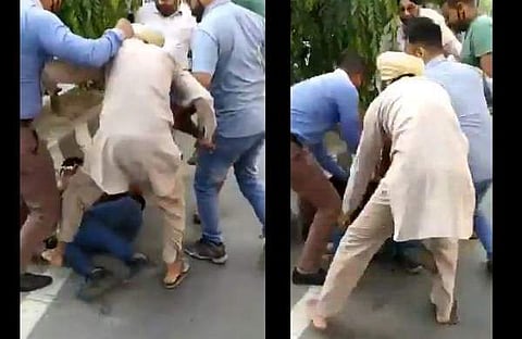 കൊള്ള നടത്തി രക്ഷപ്പെട്ട സംഘം ആള്ക്കൂട്ടത്തെ കണ്ടു പേടിച്ചു, ബൈക്ക് പാളി, രണ്ടു പേര് റോഡില്; അടിയോടടി- വിഡിയോ