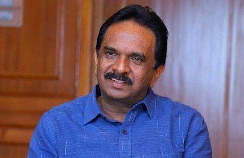 യു വി ജോസ് സിബിഐക്ക് മുന്നില്, ലൈഫ് മിഷന് ഉന്നത ഉദ്യോഗസ്ഥരും നഗരസഭ സെക്രട്ടറിയും ചോദ്യം ചെയ്യലിന് ഹാജരായി