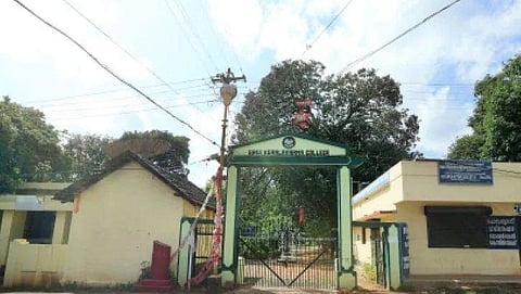 ബിന്ദുവിന്റെ നിയമനം : പ്രിന്സിപ്പലിന്റെ ജോലിഭാരം കുറയ്ക്കാനെന്ന് ദേവസ്വം ബോര്ഡ്