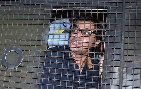 ജാമ്യം തേടി അര്ണബ് ഗോസ്വാമി സുപ്രീം കോടതിയില്