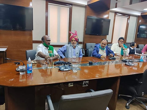 കേന്ദ്ര കൃഷിമന്ത്രിയെ കാണാനെത്തിയ കര്ഷക സംഘടന പ്രതിനിധികള്/എഎന്ഐ