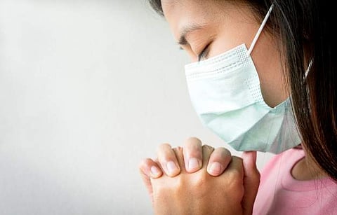 മാസ്ക് ധരിച്ച യുവതി /ഫയല് ചിത്രം