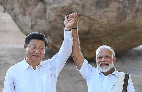 ചൈനീസ് പ്രസിഡന്റ് ഷീ ജിന്പിങ് ഇന്ത്യയില് എത്തിയപ്പോള് പ്രധാനമന്ത്രി നരേന്ദ്രമോദിക്കൊപ്പം/ഫയല്