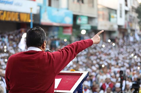 എഎപിയുടെ തെരഞ്ഞെടുപ്പ് റാലിയെ അഭിസംബോധന ചെയ്തു സംസാരിക്കുന്ന അരവിന്ദ് കെജരിവാള്/ ചിത്രം: ട്വിറ്റര്