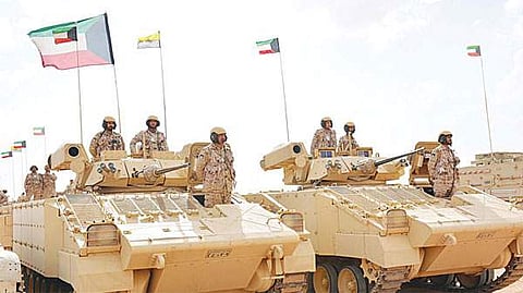 കുവൈത്ത് സായുധ സേനയില് മലയാളികള്ക്കും അവസരം;റിക്രൂട്മെന്റ് നടത്താന് നോര്ക്കാ റൂട്സ്