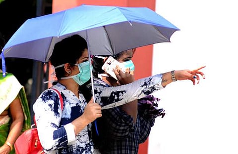 കൊറോണ: സ്വകാര്യമേഖലയില് തൊഴിലാളികളെ പിരിച്ചുവിടരുത്; ശമ്പളം കുറയ്ക്കരുത്; നിര്ദേശവുമായി കേന്ദ്ര സര്ക്കാര്