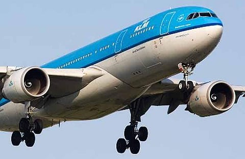 നൂറ് ഇന്ത്യന് യാത്രക്കാരുമായി വന്ന ഡച്ച് വിമാനത്തിന് അനുമതിയില്ല; മണിക്കൂറുകള് നീണ്ട പറക്കലിനു ശേഷം തിരിച്ചയച്ചു