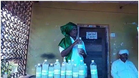 'കോവിഡിന് ഷെയ്ഖ് നിര്ദേശിച്ച മരുന്ന്'; കാസര്കോട് ദ്രാവകം വില്പന നടത്തിയ വ്യാജ സിദ്ധന് അറസ്റ്റില്