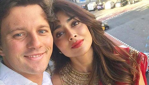 ഭർത്താവിന് കോവിഡ് ലക്ഷണങ്ങൾ, ആശുപത്രിയിൽ പോയപ്പോൾ ഡോക്ടർ മടക്കി അയച്ചു; അനുഭവം പറഞ്ഞ് ശ്രിയ ശരൺ