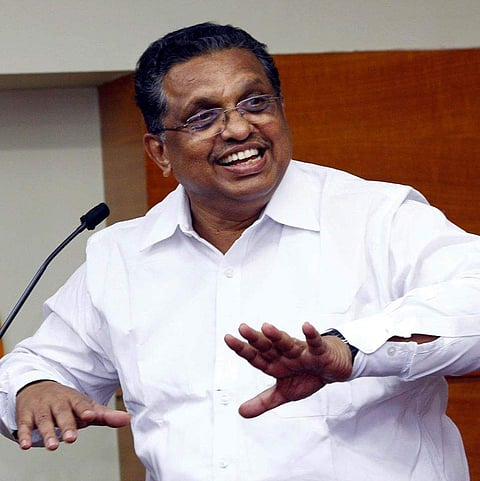 'ലോകത്തെവിടെ കോവിഡുണ്ടെങ്കിലും അത്, മലയാളിയുടെ വീട്ടുപടിക്കല് ഇന്നല്ലെങ്കില് നാളെ വരും!'