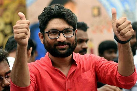 കേരളത്തിലേക്ക് പോവുകയല്ല; കേരളത്തെ കണ്ട് പഠിക്കുകയാണ് വേണ്ടത്; ക്ഷേമ പ്രവര്ത്തനങ്ങളില് സംസ്ഥാനത്തെ പ്രശംസിച്ച് ജിഗ്നേഷ് മേവാനി