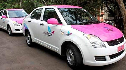 ഷീ ടാക്സി ഇന്നു മുതൽ നിരത്തുകളിൽ ; സേവനത്തിനായി ബന്ധപ്പെടാവുന്ന നമ്പറുകൾ ഇവ...