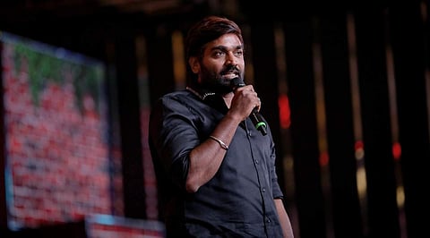 ഹിന്ദു ദൈവങ്ങളെ അപമാനിച്ചു, നടൻ വിജയ്സേതുപതിക്കെതിരെ സൈബർ ആക്രമണം; പരാതിയുമായി ഫാൻസ് അസോസിയേഷൻ