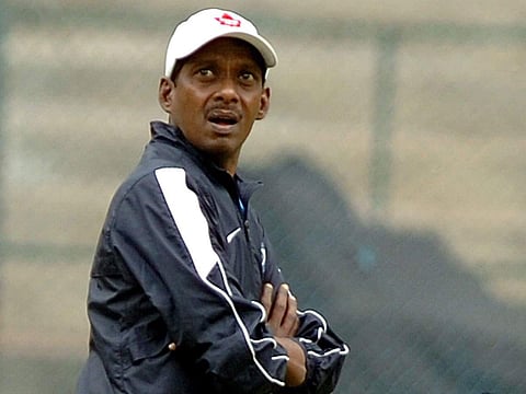 കഴിവില്ലാത്ത ബൗളര്മാര് ഉമിനീര് വിലക്ക് കാരണമായെടുക്കും; ബാറ്റ്-ബോള് ബാലന്സ് നഷ്ടപ്പെടില്ല: ലക്ഷ്മണ് ശിവരാമകൃഷ്ണന്